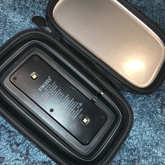 PHONE SANITIZER CASE- HoMedics UV-Clean On-The-Go - Picture 4 of 5